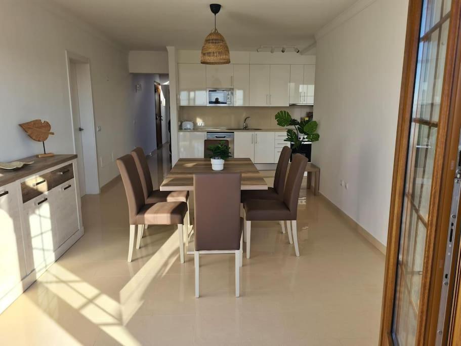 Luxury 4-Bedroom Villa With Heated Pool + Sea View Playa Blanca  Exteriör bild