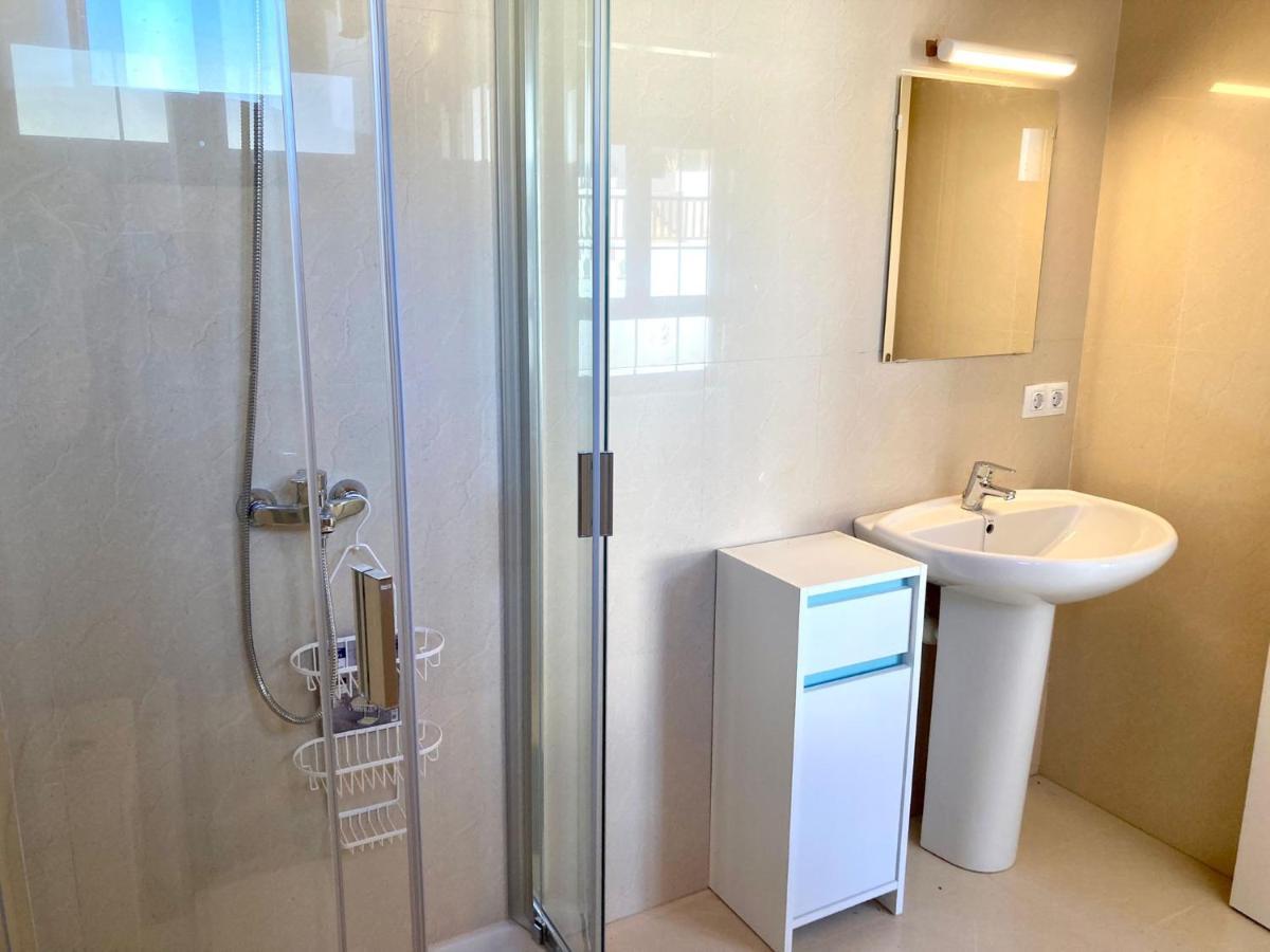 Luxury 4-Bedroom Villa With Heated Pool + Sea View Playa Blanca  Exteriör bild