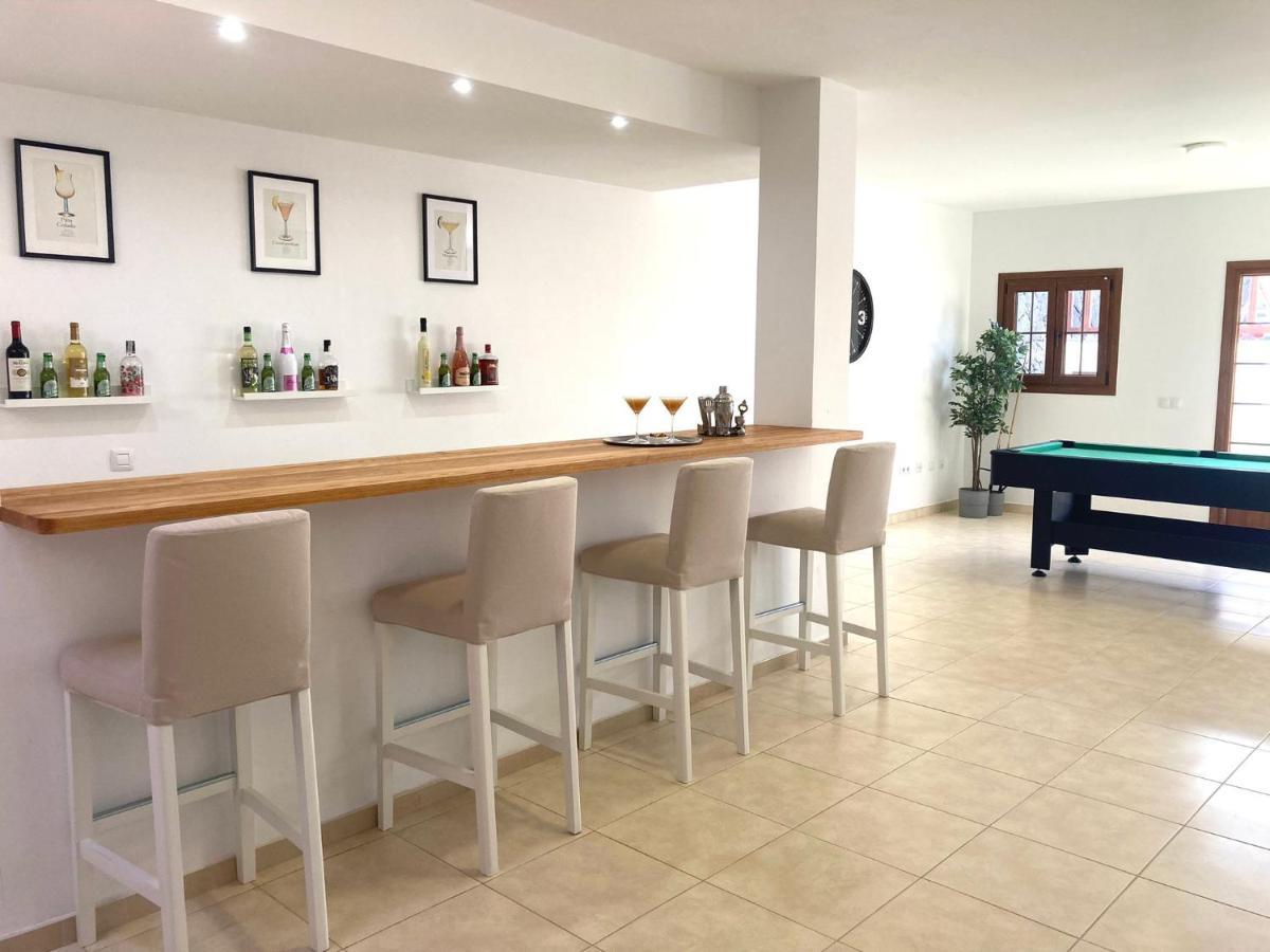 Luxury 4-Bedroom Villa With Heated Pool + Sea View Playa Blanca  Exteriör bild